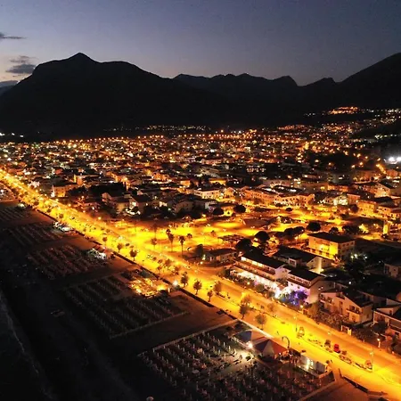 Le Gorgonie Alojamento de Acomodação e Pequeno-almoço 4*