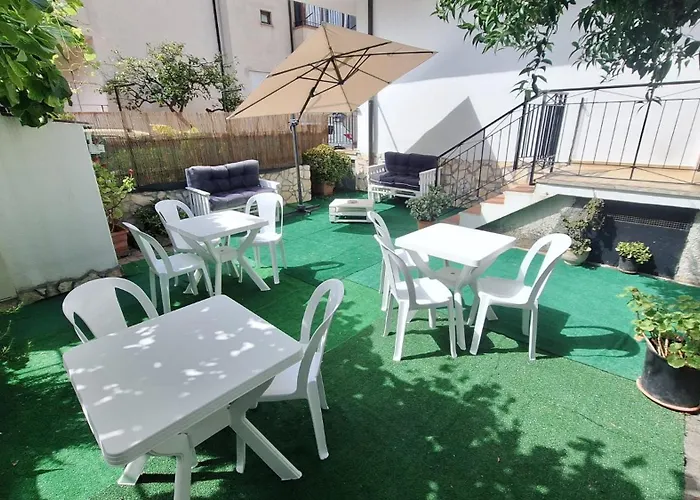 Le Gorgonie Alojamento de Acomodação e Pequeno-almoço Tortora